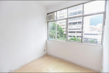 Apartamento para alugar com 65m², 2 quartos e sem vaga Apartamento para alugar com 65m², 2 quartos e sem vagaQuarto 1