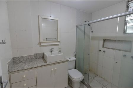 Apartamento para alugar com 65m², 2 quartos e sem vaga Apartamento para alugar com 65m², 2 quartos e sem vagaBanheiro