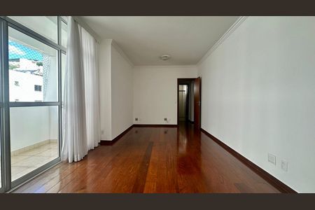 Sala  de apartamento para alugar com 3 quartos, 95m² em Buritis, Belo Horizonte