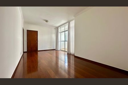 Sala  de apartamento para alugar com 3 quartos, 95m² em Buritis, Belo Horizonte
