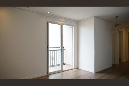 Sala de apartamento para alugar com 3 quartos, 66m² em Vila Augusta, Guarulhos