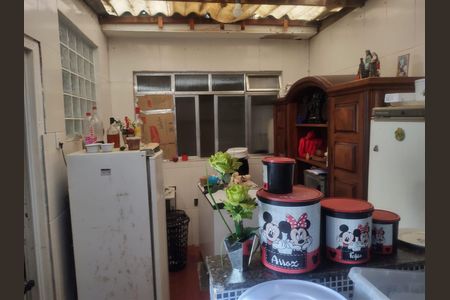 Cozinha de casa de condomínio para alugar com 3 quartos, 137m² em Taquara, Rio de Janeiro