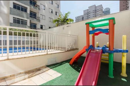Apartamento à venda com 124m², 2 quartos e 3 vagasÁrea comum - Playground