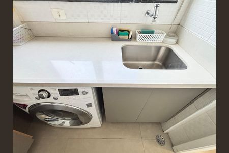 Apartamento à venda com 124m², 2 quartos e 3 vagasÁrea de Serviço