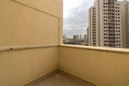 Apartamento para alugar com 57m², 2 quartos e 1 vagaQuintal