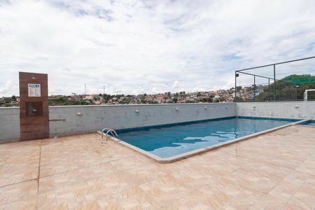 Apartamento para alugar com 54m², 3 quartos e 1 vagaÁrea comum - Piscina
