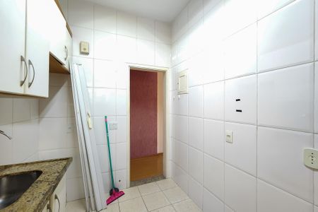 Apartamento à venda com 64m², 3 quartos e sem vagaCozinha 