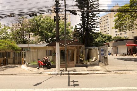 Apartamento à venda com 66m², 3 quartos e 1 vagaFachada