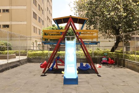 Apartamento à venda com 66m², 3 quartos e 1 vagaÁrea comum - Playground