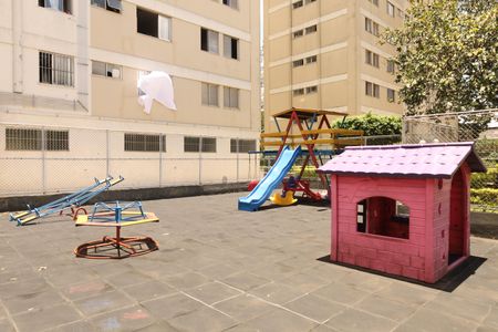 Apartamento à venda com 66m², 3 quartos e 1 vagaÁrea comum - Playground