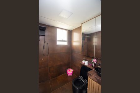 Apartamento à venda com 58m², 2 quartos e 1 vagaBanheiro Social