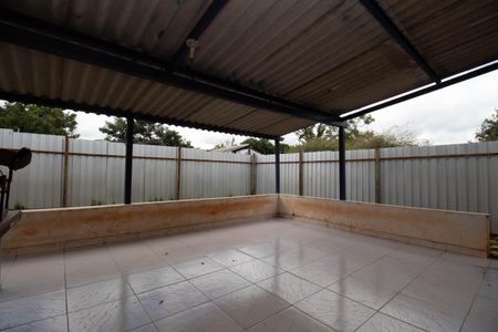 Casa para alugar com 120m², 2 quartos e 4 vagasVaranda