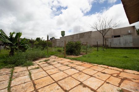 Casa para alugar com 120m², 2 quartos e 4 vagasQuintal