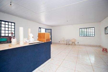 Casa para alugar com 120m², 2 quartos e 4 vagasSala