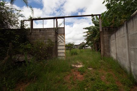 Casa para alugar com 120m², 2 quartos e 4 vagasFachada