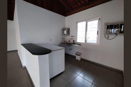 Kitnet/Studio para alugar com 1 quarto, 35m² em Jardim Patricia, Uberlândia