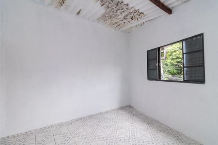 Quarto de casa para alugar com 1 quarto, 50m² em Jardim Fernandes, São Paulo