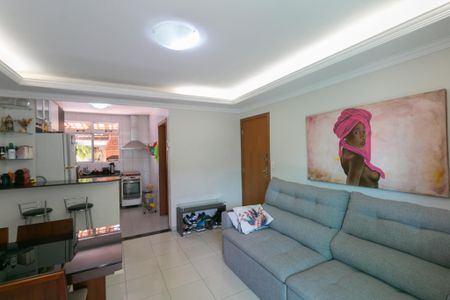 Apartamento à venda com 3 quartos, 110m² em Itamarati, Belo Horizonte