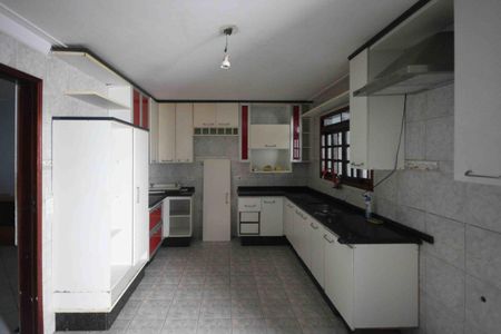 Casa para alugar com 120m², 3 quartos e 2 vagas