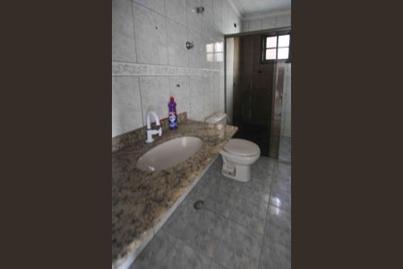 Casa para alugar com 120m², 3 quartos e 2 vagas