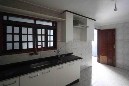 Casa para alugar com 120m², 3 quartos e 2 vagas