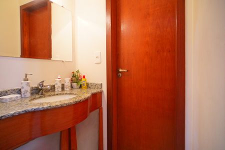 Apartamento à venda com 85m², 3 quartos e 1 vagaBanheiro 