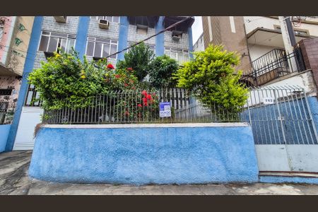 Apartamento à venda com 50m², 1 quarto e 1 vagaFrente do Prédio 