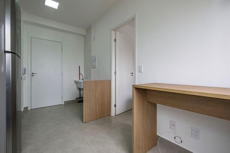 Sala/Cozinha de apartamento para alugar com 1 quarto, 24m² em Pinheiros, São Paulo