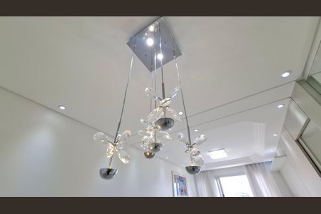 Sala de apartamento para alugar com 3 quartos, 63m² em Vila Mazzei, Santo André