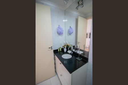 Apartamento à venda com 65m², 2 quartos e 1 vaga Apartamento à venda com 65m², 2 quartos e 1 vagaBANHEIRO DA SUÍTE