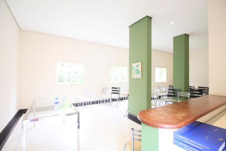 Apartamento à venda com 75m², 3 quartos e 2 vagasÁrea comum - Salão de festas 2