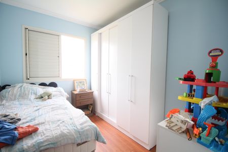 Apartamento à venda com 75m², 3 quartos e 2 vagasQuarto 1