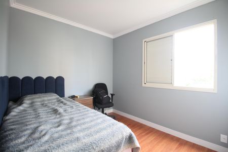 Apartamento à venda com 75m², 3 quartos e 2 vagasQuarto 2