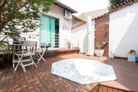 Casa à venda com 225m², 3 quartos e 4 vagasSpa