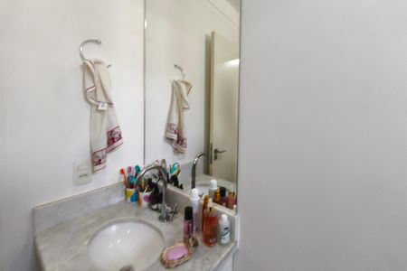 Casa de condomínio à venda com 104m², 3 quartos e 2 vagas Casa de condomínio à venda com 104m², 3 quartos e 2 vagasBanheiro Suíte