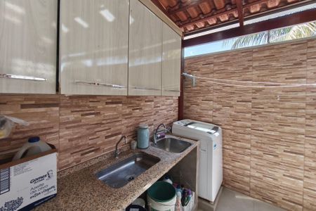 Casa de condomínio à venda com 104m², 3 quartos e 2 vagas Casa de condomínio à venda com 104m², 3 quartos e 2 vagasÁrea de Serviço - Área de gourmet