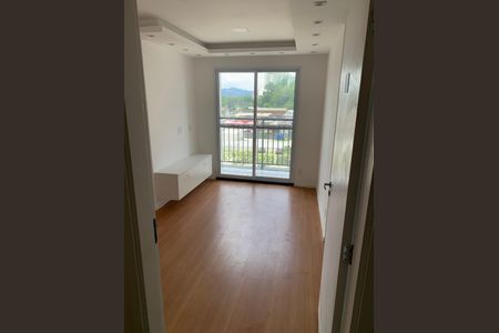 Sala de apartamento para alugar com 2 quartos, 46m² em Jacarepaguá, Rio de Janeiro
