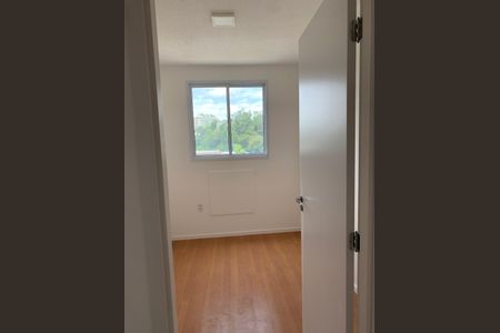 Quarto de apartamento para alugar com 2 quartos, 46m² em Jacarepaguá, Rio de Janeiro