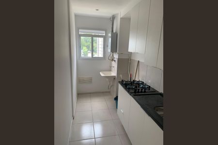 Cozinha de apartamento para alugar com 2 quartos, 46m² em Jacarepaguá, Rio de Janeiro