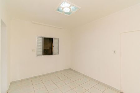 Casa para alugar com 110m², 2 quartos e sem vagaQuarto 1