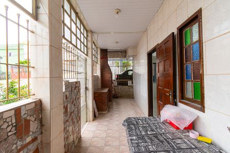 Casa para alugar com 110m², 2 quartos e sem vagaQuintal