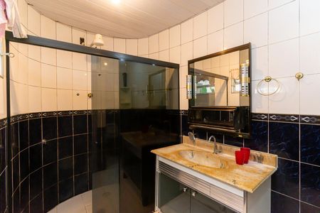 Casa para alugar com 110m², 2 quartos e sem vagaBanheiro da Suíte 