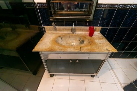 Casa para alugar com 110m², 2 quartos e sem vagaBanheiro da Suíte 