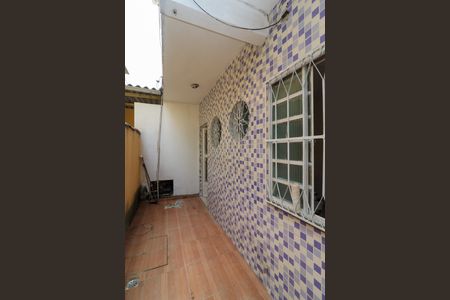 Casa para alugar com 120m², 2 quartos e sem vagaVaranda