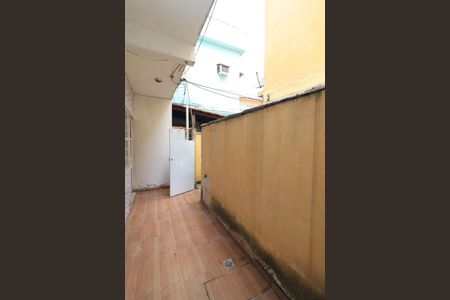 Varanda de casa para alugar com 2 quartos, 120m² em Bangu, Rio de Janeiro