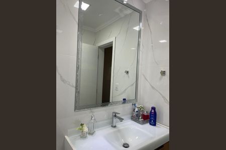 Banheiro de casa à venda com 2 quartos, 159m² em Vila Adriana, São Bernardo do Campo