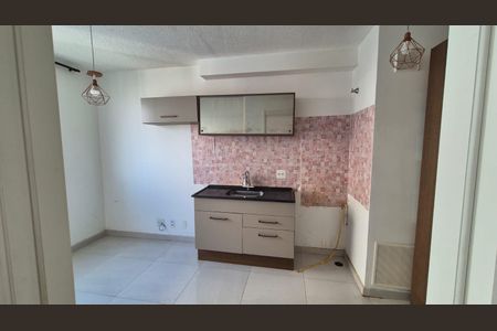 Cozinha de apartamento para alugar com 1 quarto, 24m² em Santo Amaro, São Paulo