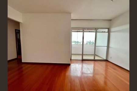 Sala de apartamento para alugar com 3 quartos, 90m² em Estoril, Belo Horizonte