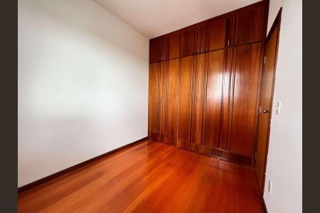 Apartamento para alugar com 90m², 3 quartos e 2 vagasQuarto