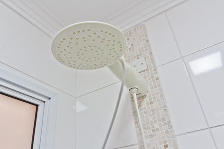 Casa para alugar com 150m², 2 quartos e 2 vagasBanheiro da Suíte 1